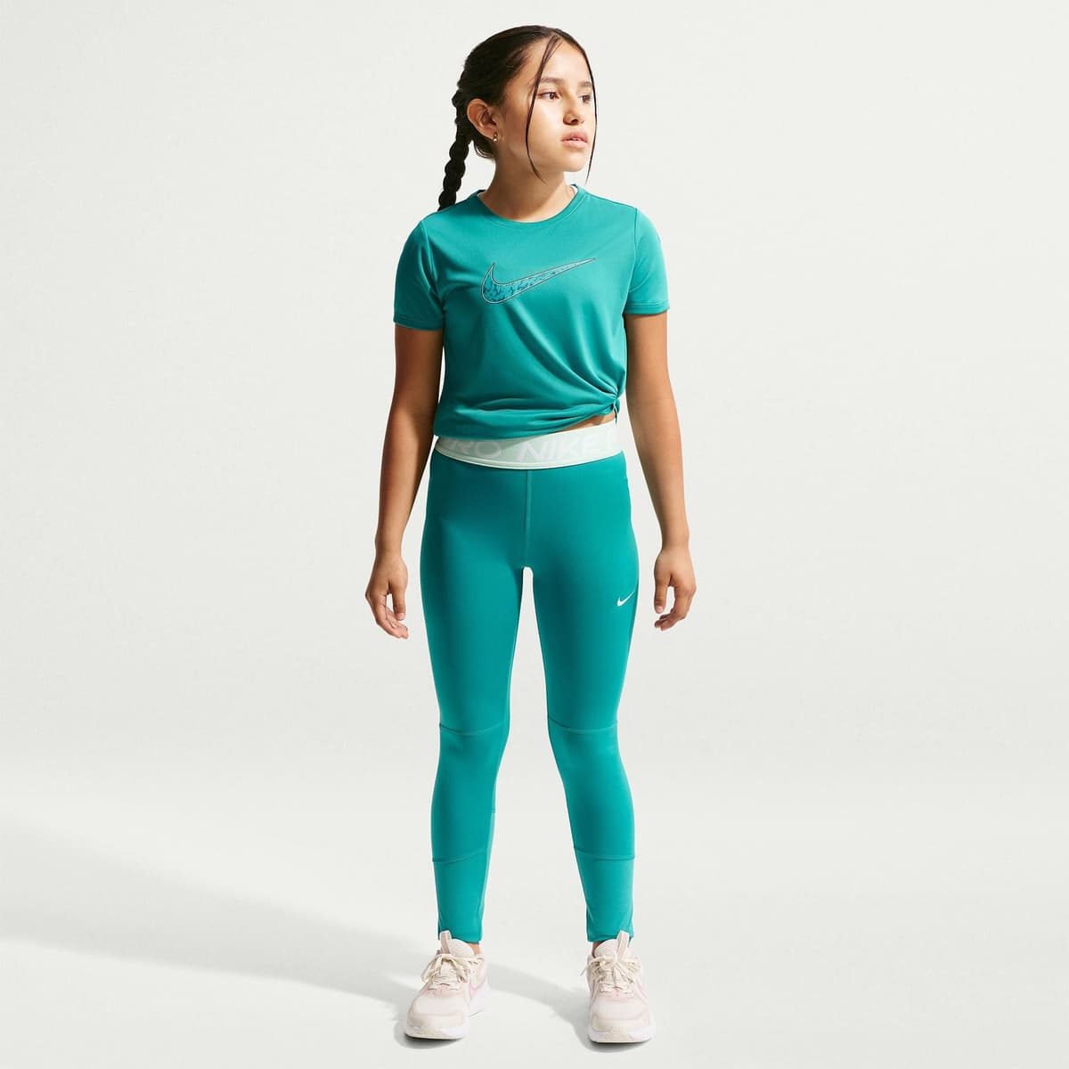 Nike Pro Dri-Fit Genç Çocuk Yeşil Tayt
