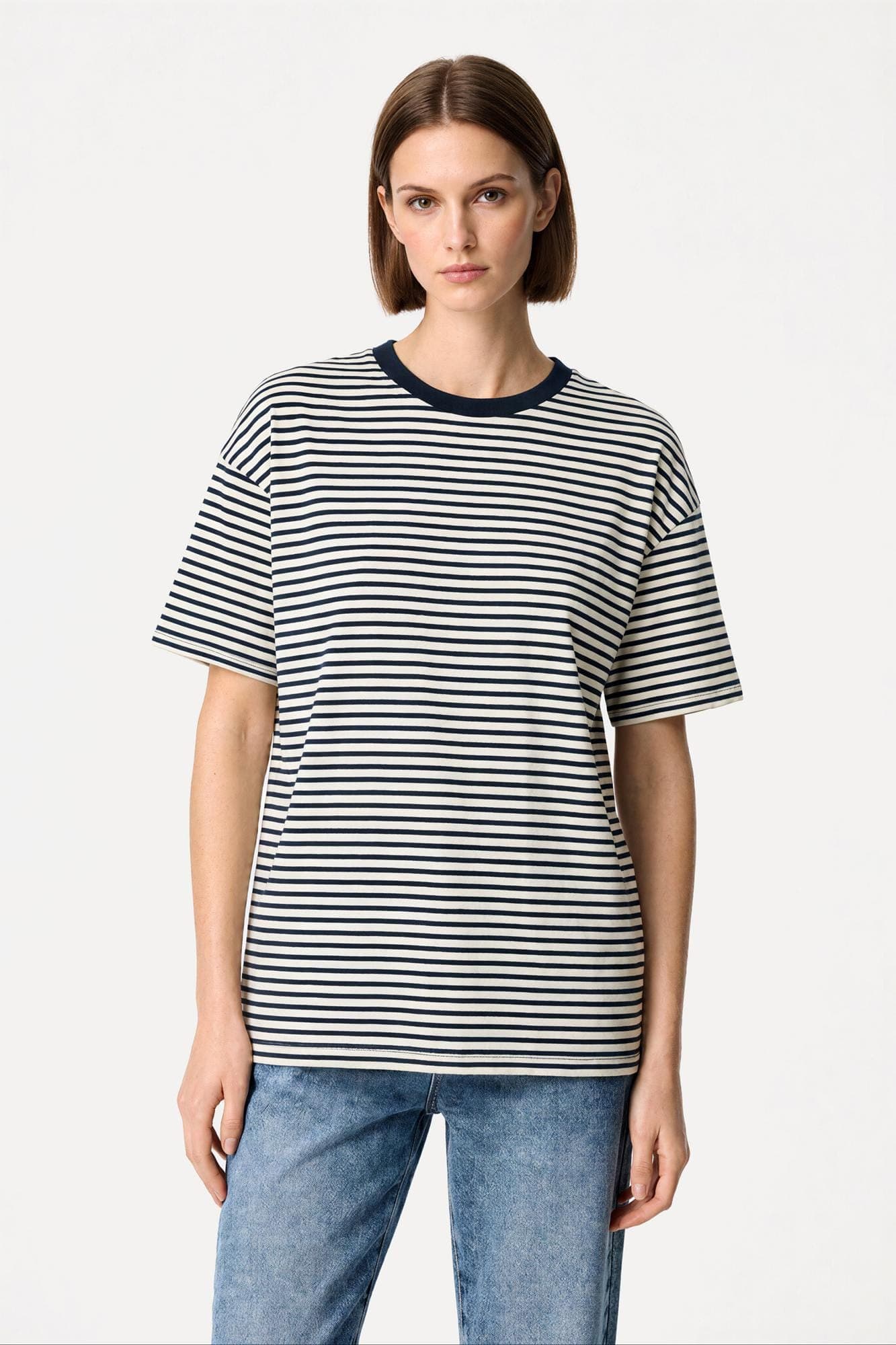 Kadın Lacivert Çizgili Oversize Bisikelt Yaka T-Shirt