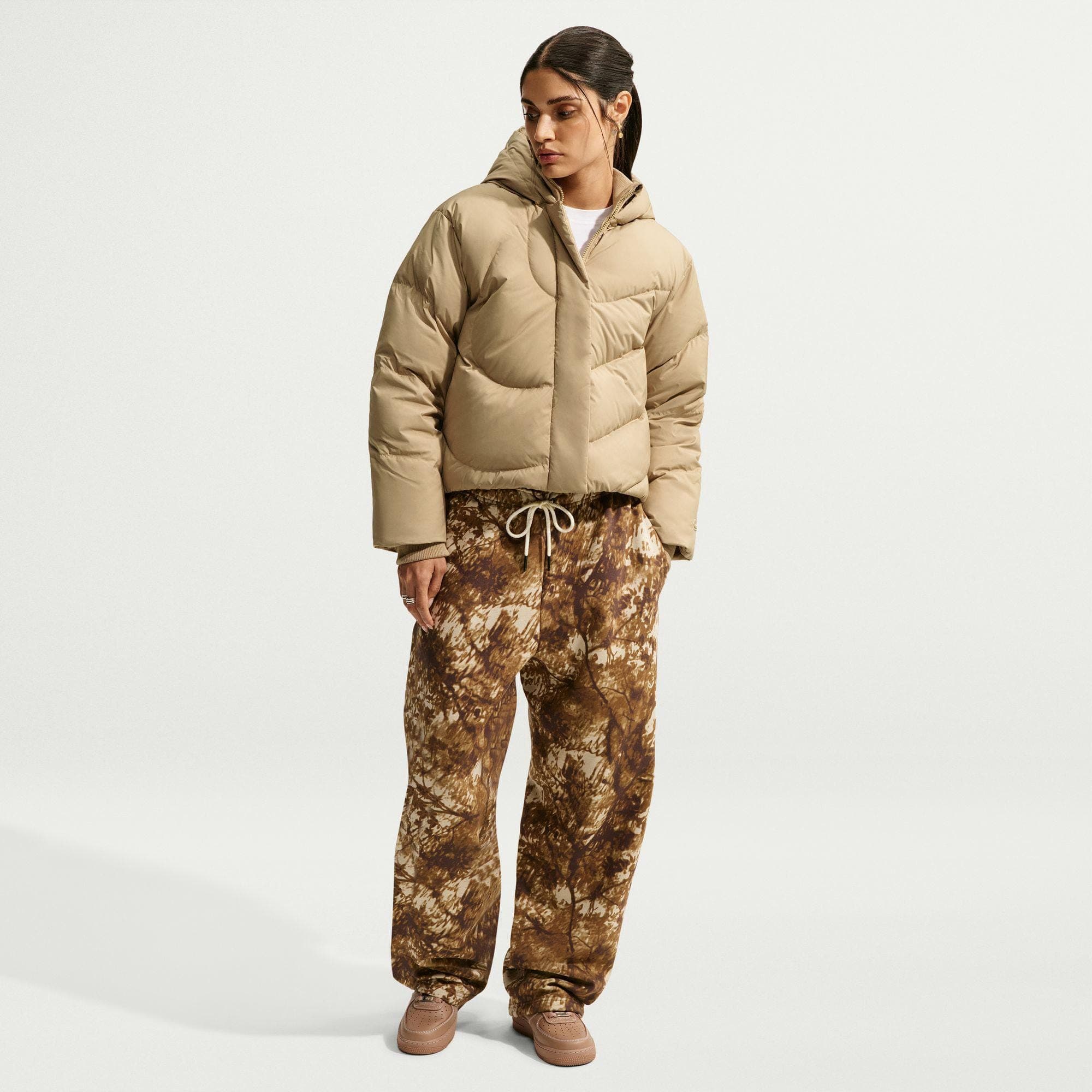 Nike Sportswear Swoosh Series Kadın Bej Mont