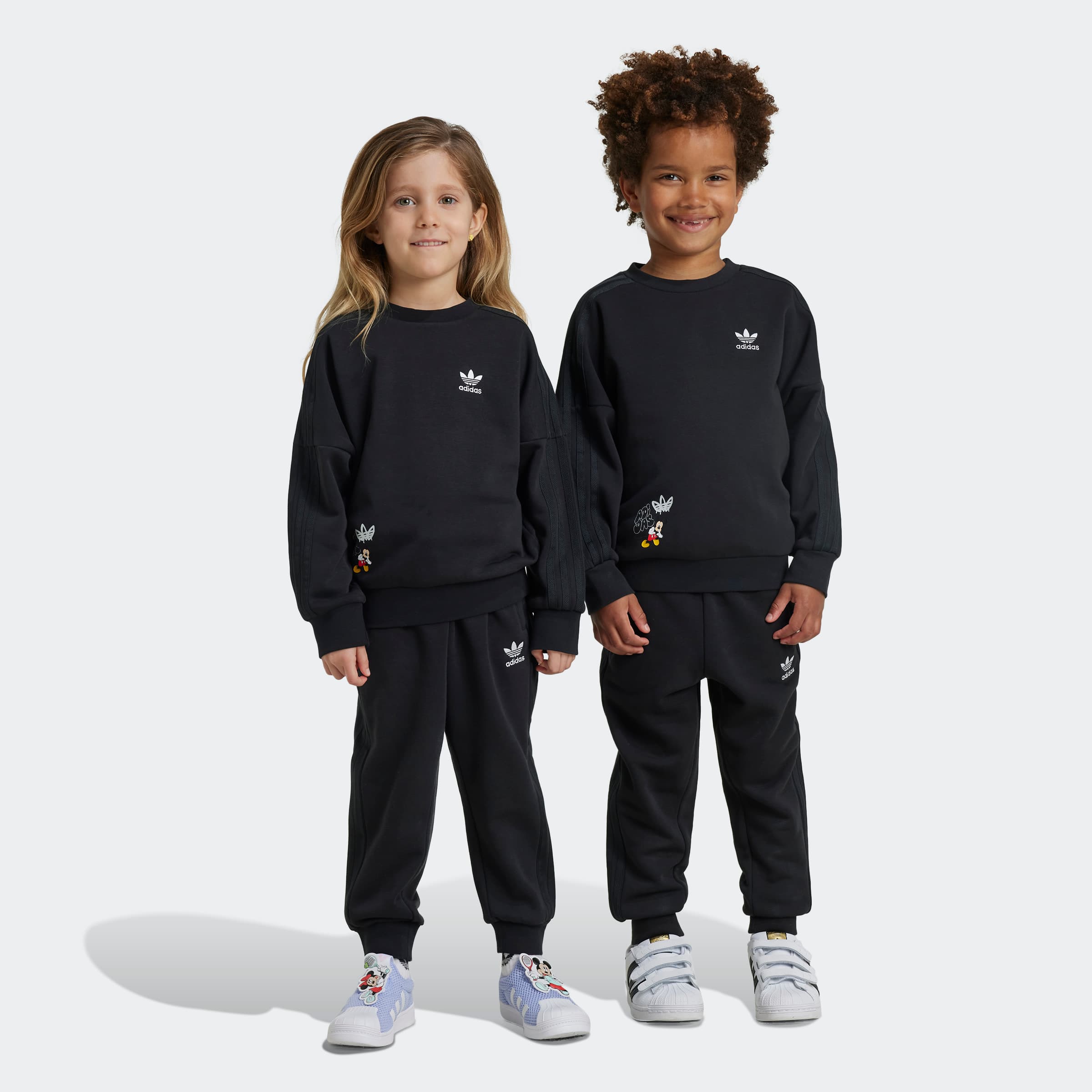 adidas Disney Mickey Mouse Çocuk Siyah Eşofman Takımı