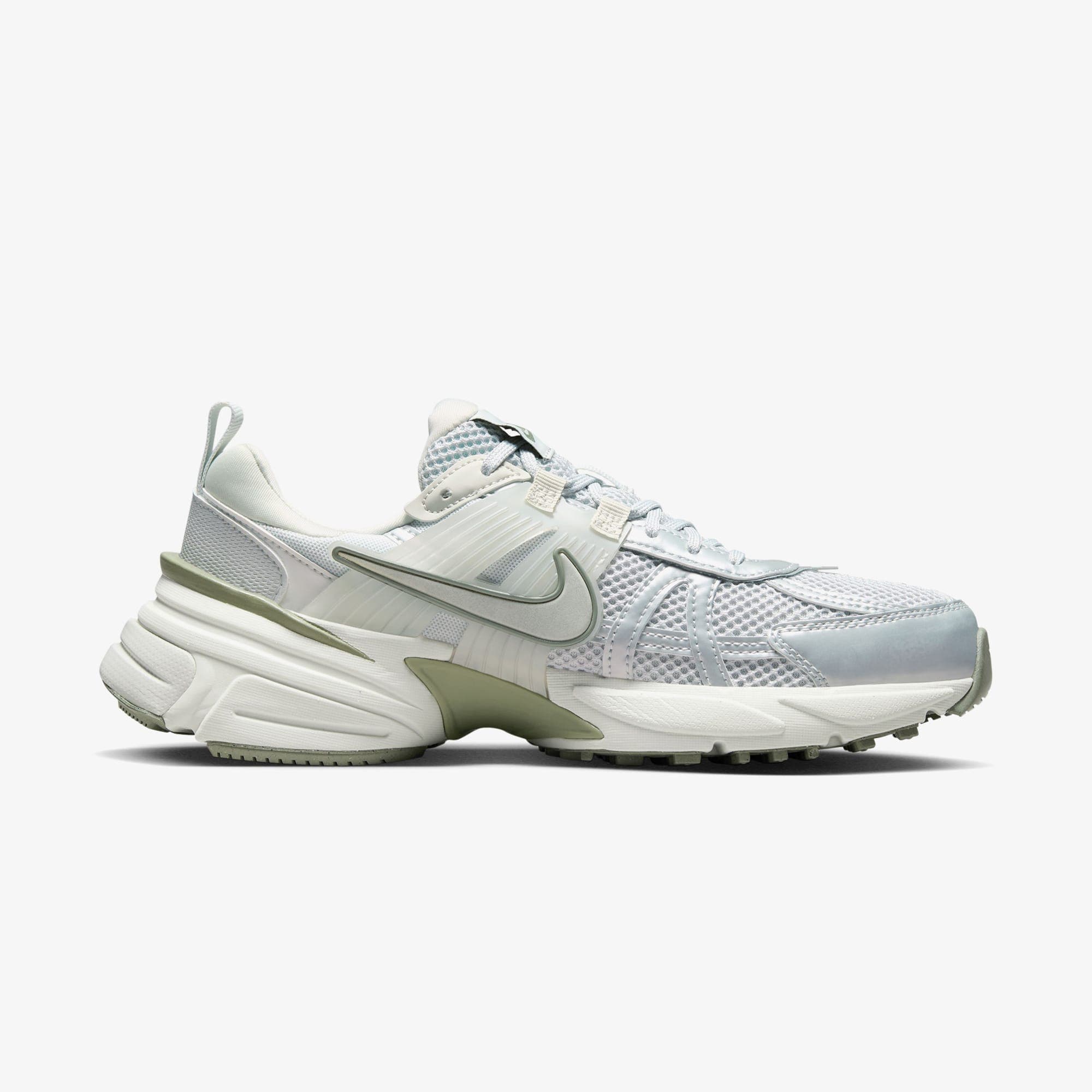 Nike V2K Run Unisex Beyaz Spor Ayakkabı