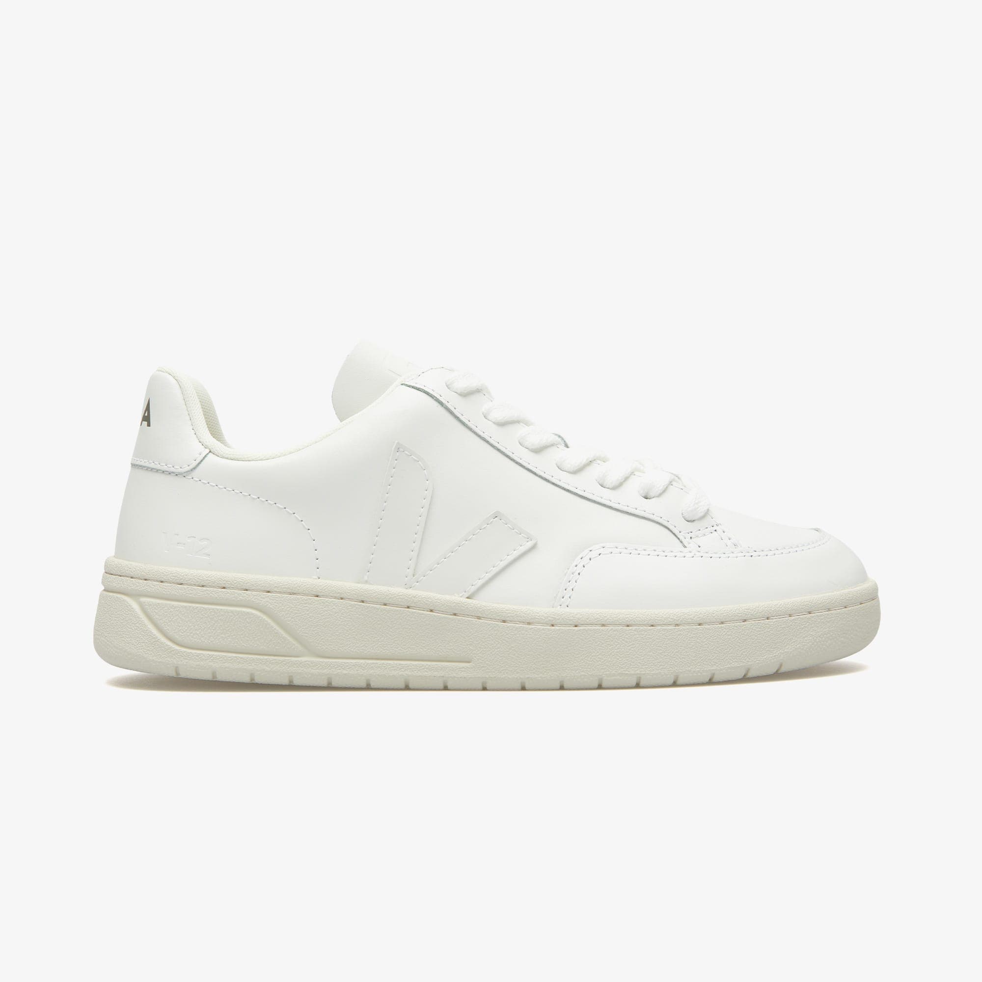 Veja V-12 Leather Erkek Beyaz Sneaker