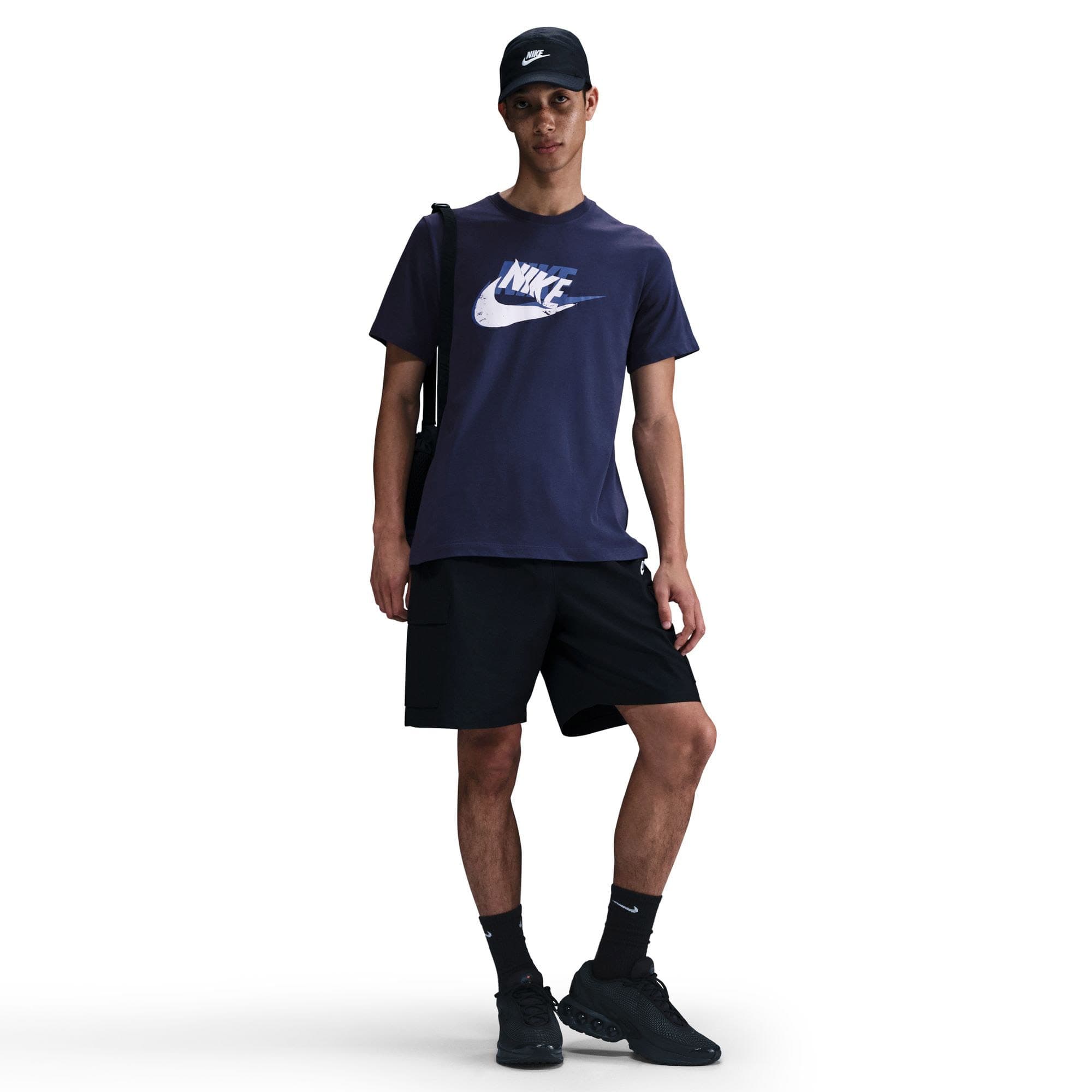 Nike Futura Erkek Lacivert T-Shirt