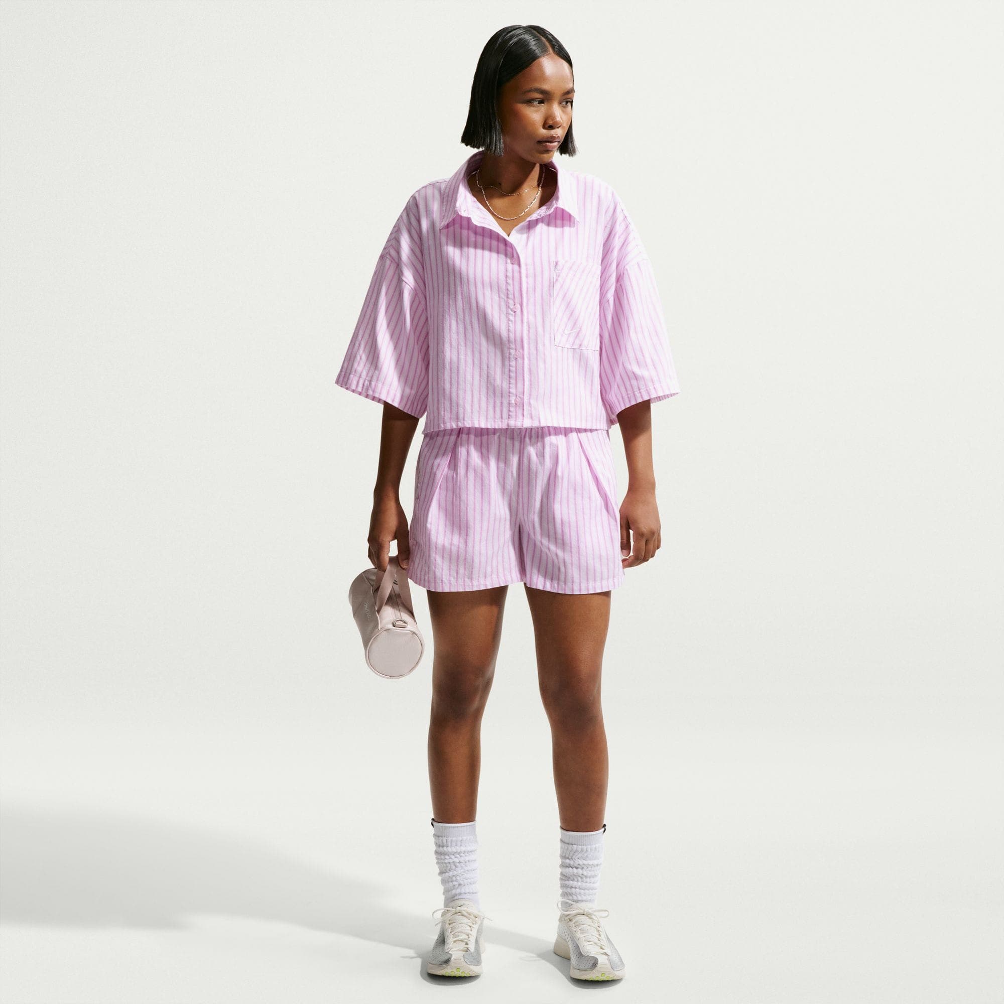Nike Offline Woven Poplin Stripe Kadın Mor T-Shirt
