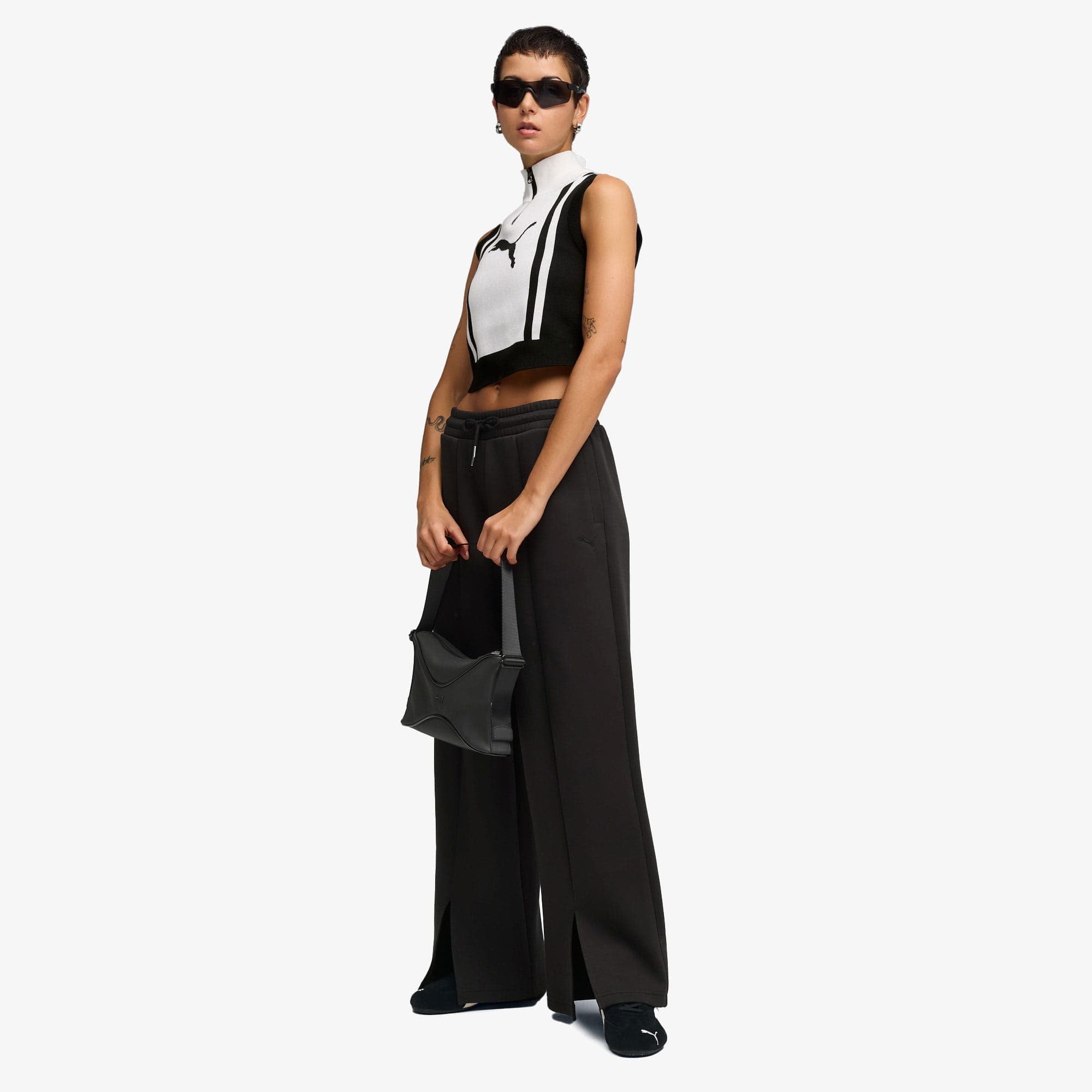 Puma Wardrobe Essentials Relaxed Kadın Siyah Eşofman Altı