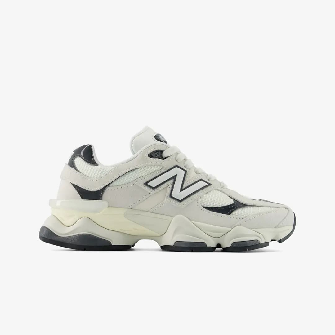 9060 'Reflection Sea Salt'