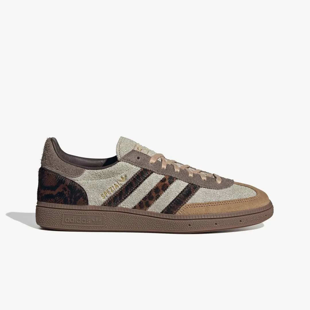 Handball Spezial 'Khaki Six'